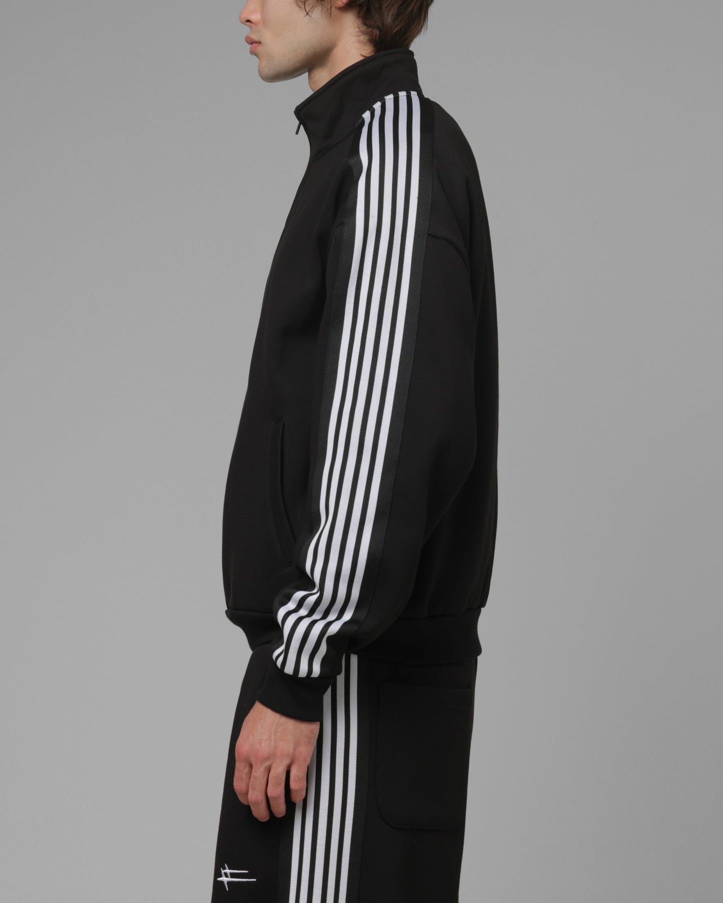AVILA Loiter Hybrid Track Quarter Zip Black