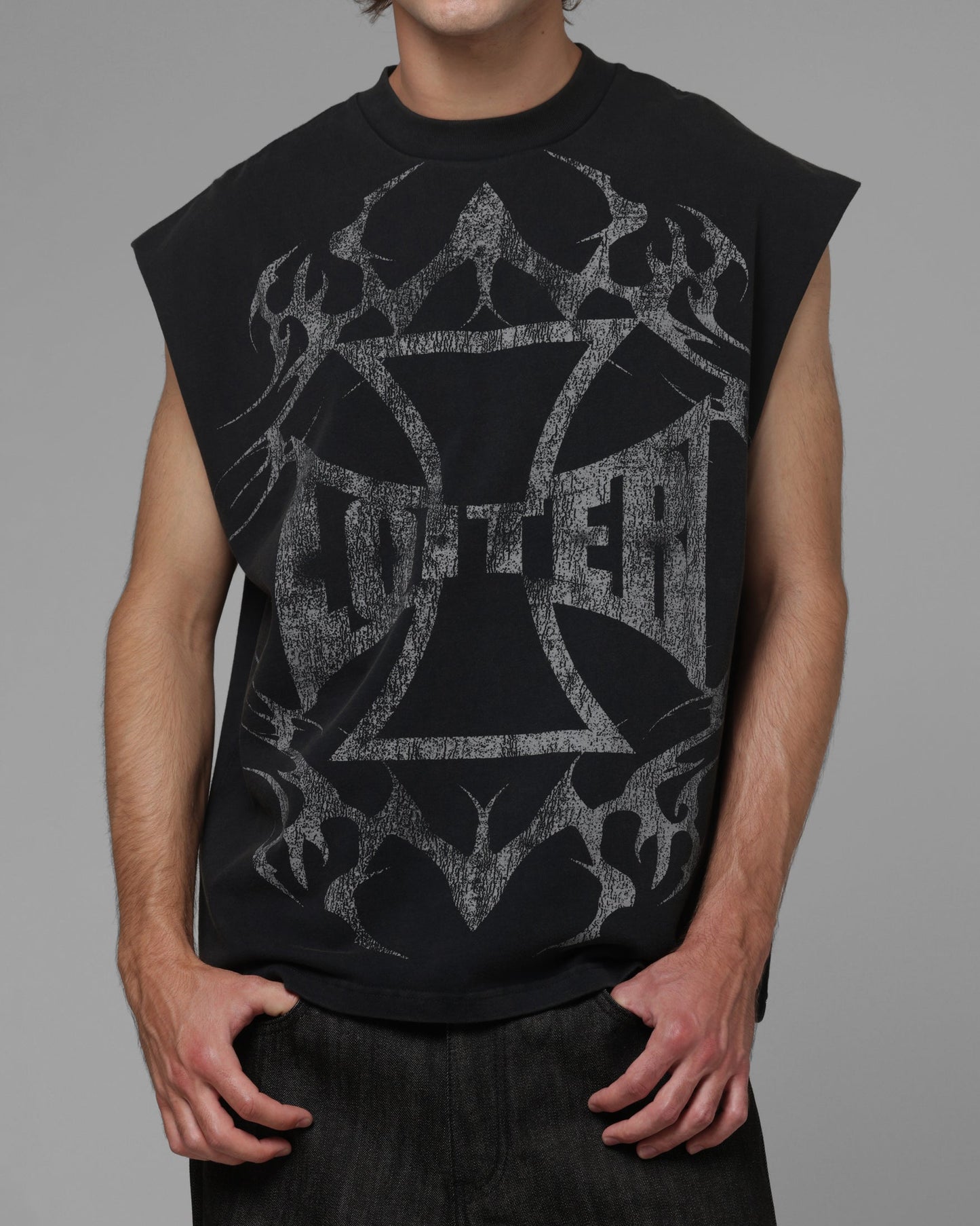 AVILA Loiter Cyber Cross Vintage Muscle T-Shirt Black