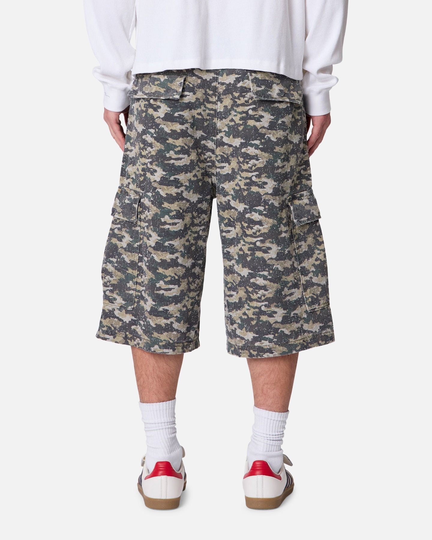 MNML Distressed Ultra Baggy Cargo Shorts Camo