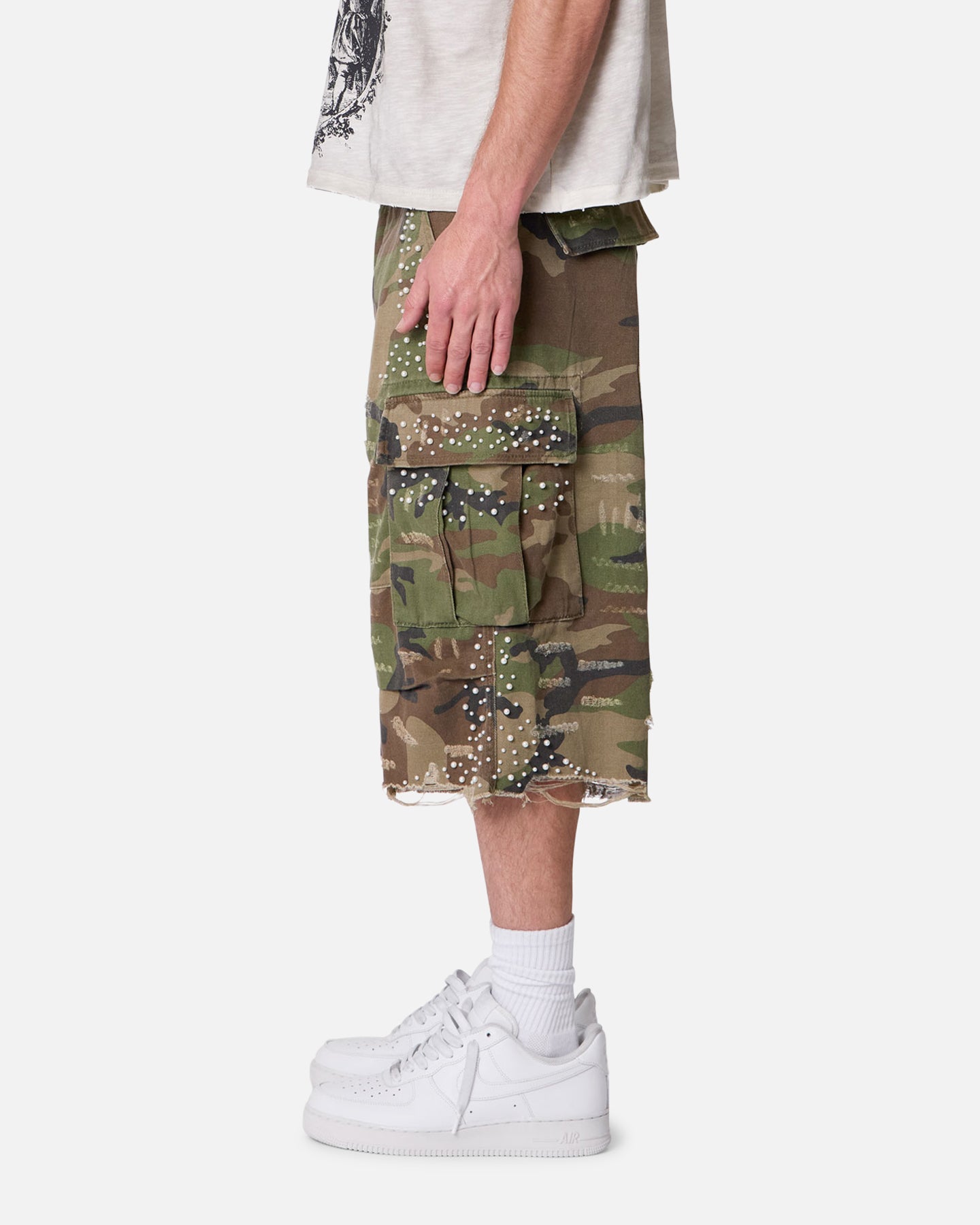 MNML Pearled Cargo Shorts Camo