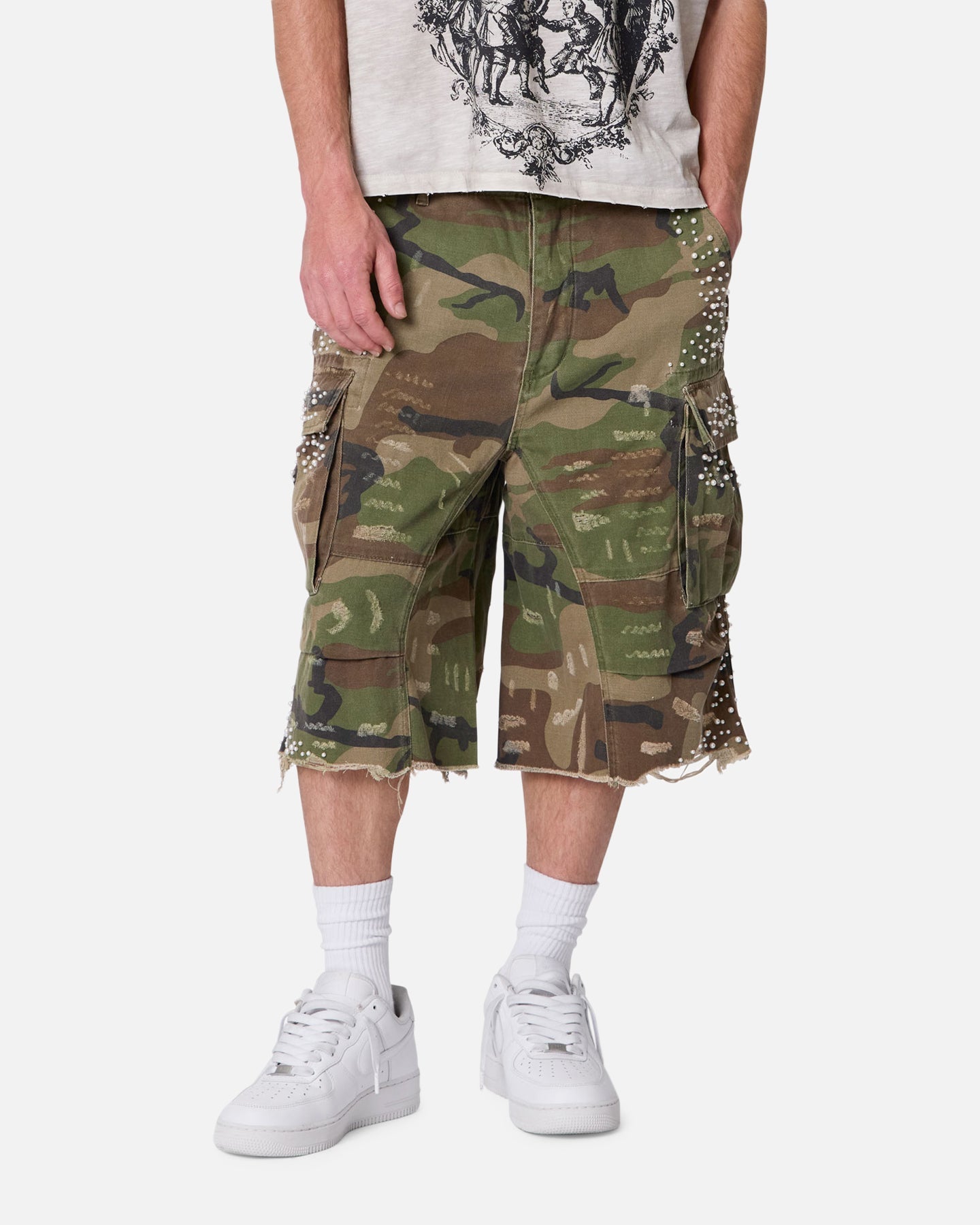 MNML Pearled Cargo Shorts Camo