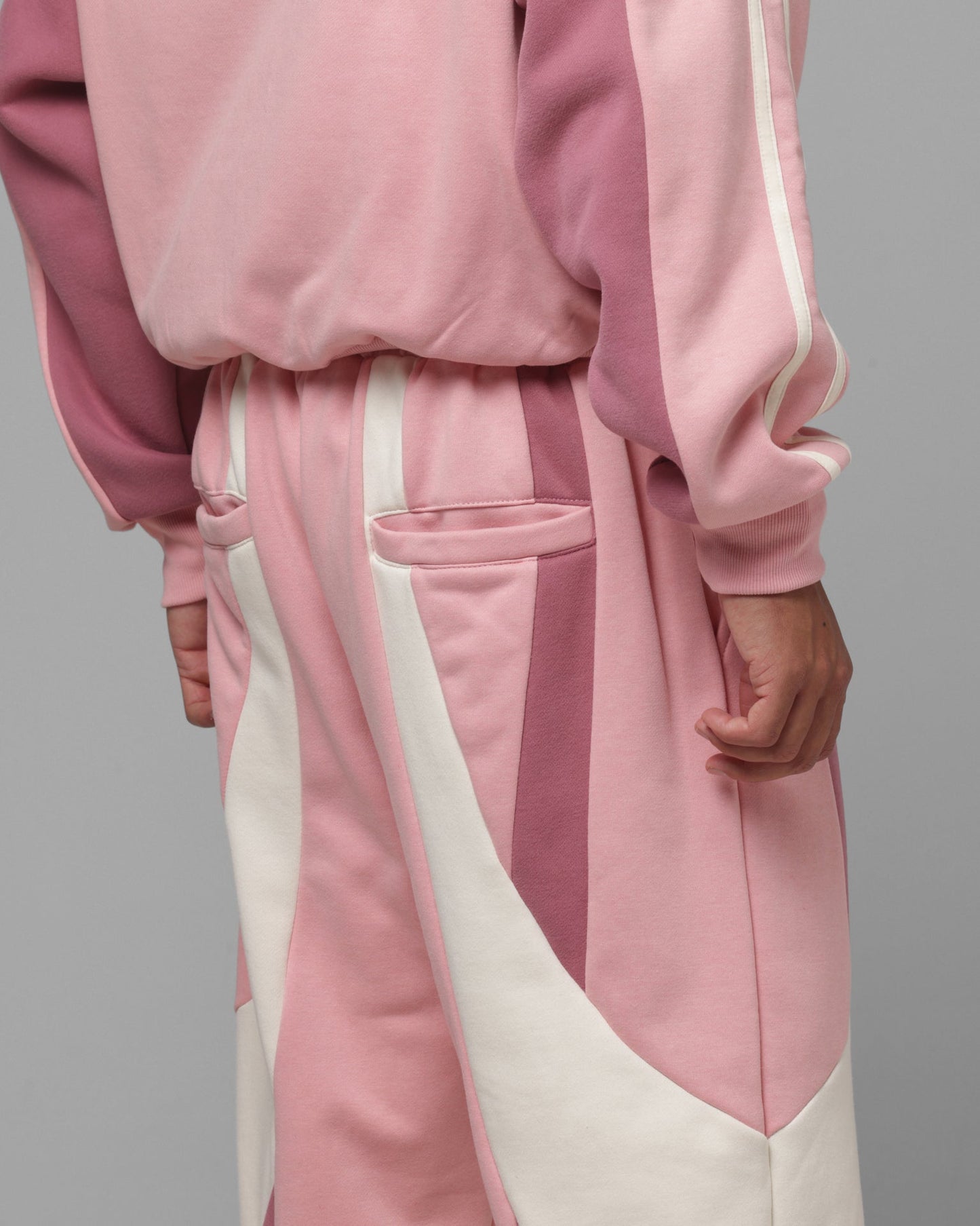 Loiter Hybrid Tek Sweatpants Pink