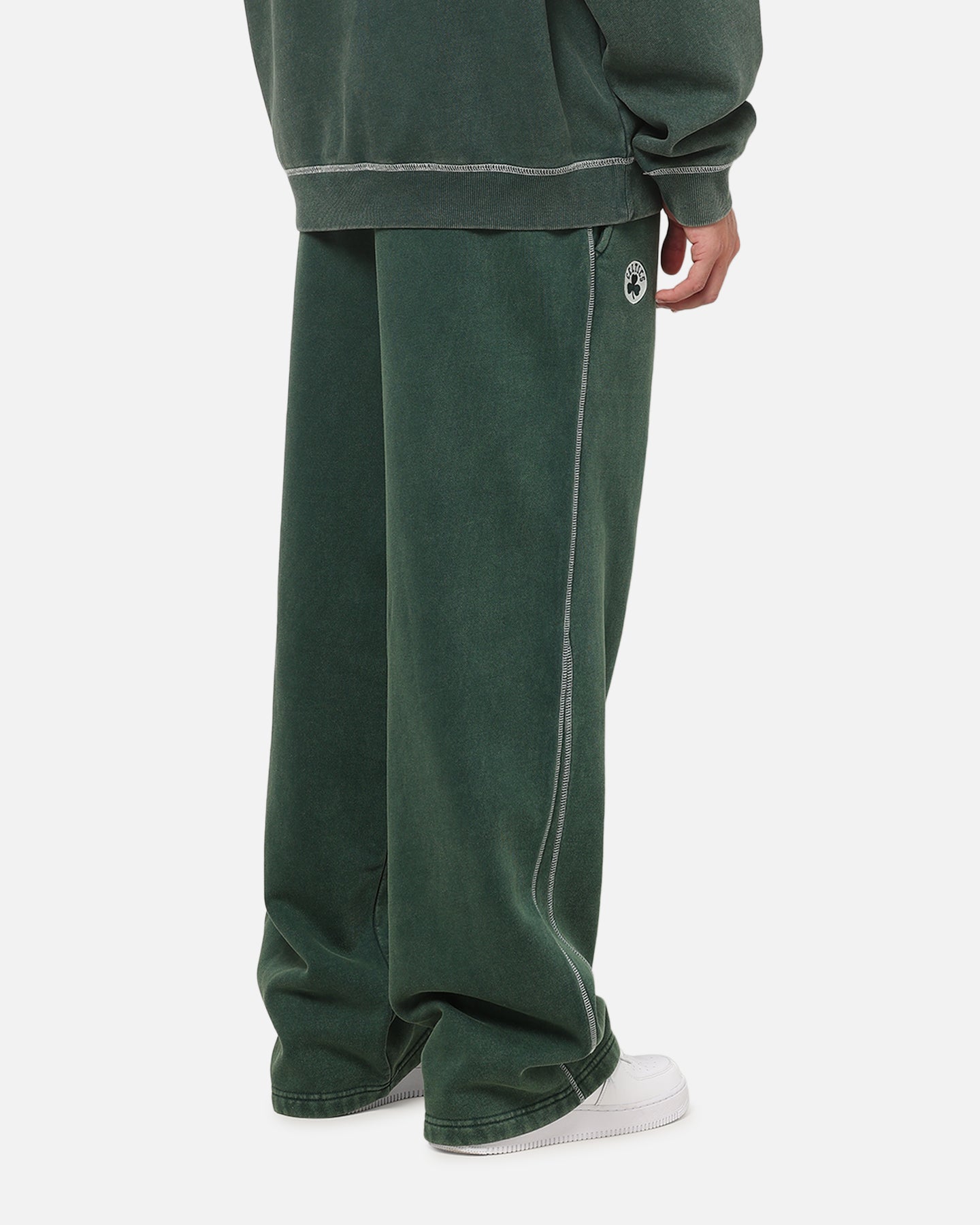 Mitchell & Ness Boston Celtics Star Script Relaxed Track Pants Pine Green