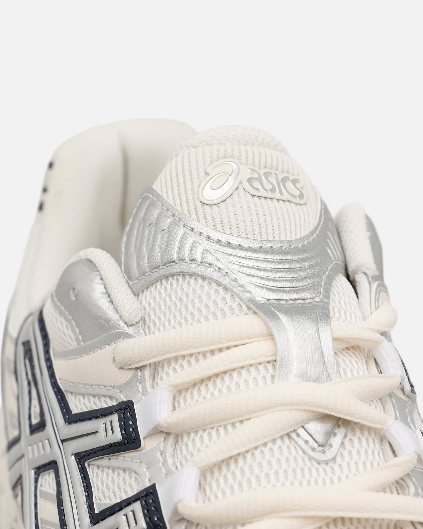 Asics Gel-Stratus MC White/Silver
