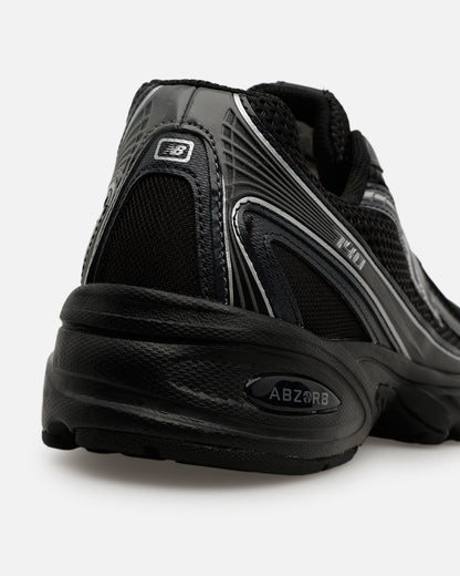 New Balance 740 Black/Silver
