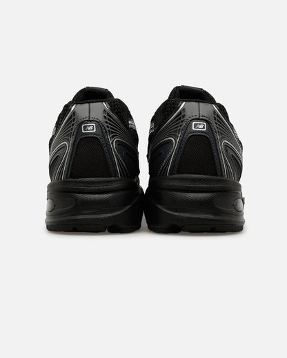 New Balance 740 Black/Silver