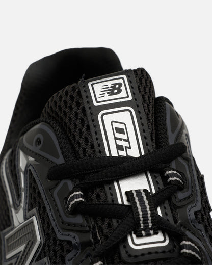 New Balance 740 Black/Silver