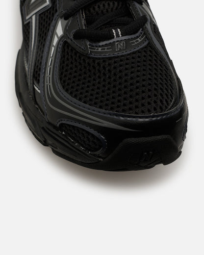 New Balance 740 Black/Silver