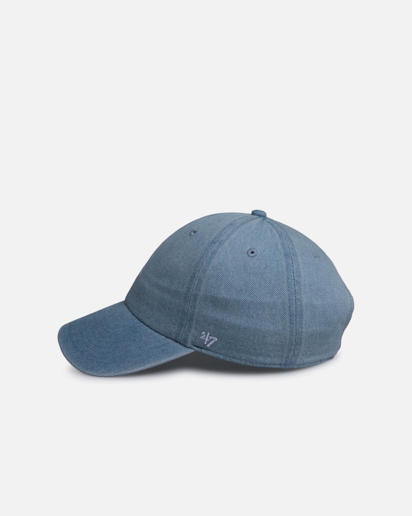 47 Brand New York Yankees 'Baserunner' 47 Clean Up Strapback Denim