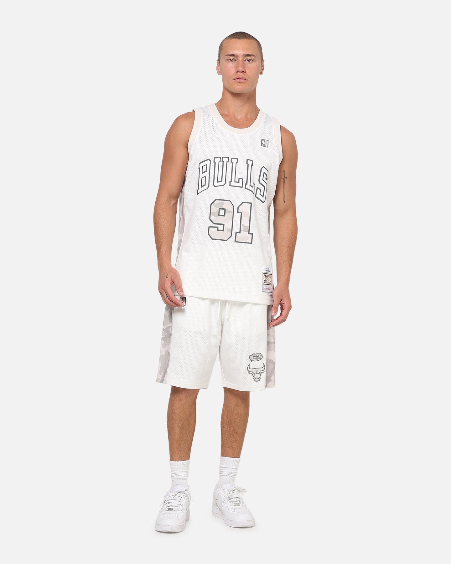 Mitchell & Ness Chicago Bulls Dennis Rodman #91 Snow Camo Energy Swingman Jersey Vintage White