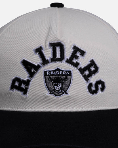 Mitchell & Ness Las Vegas Raiders 'Super Bowl Champions Origin' Deadstock Snapback White