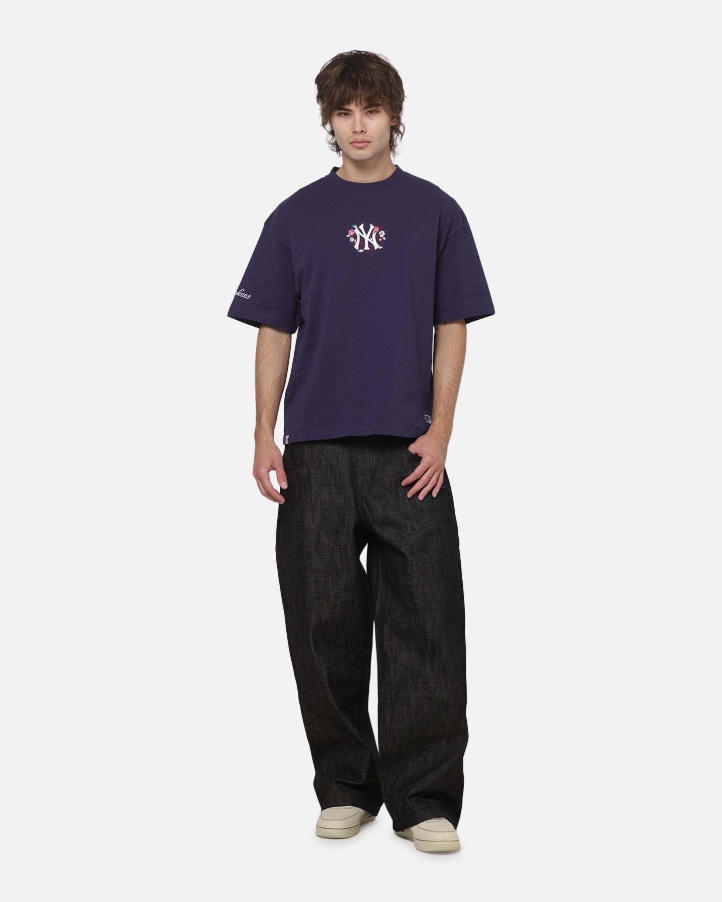 Mitchell & Ness New York Yankees Floral Box T-Shirt Navy