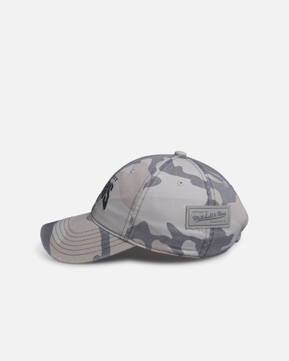 Mitchell & Ness New York Knicks 'Snow Camo' Dad Fit Strapback Snow Camo