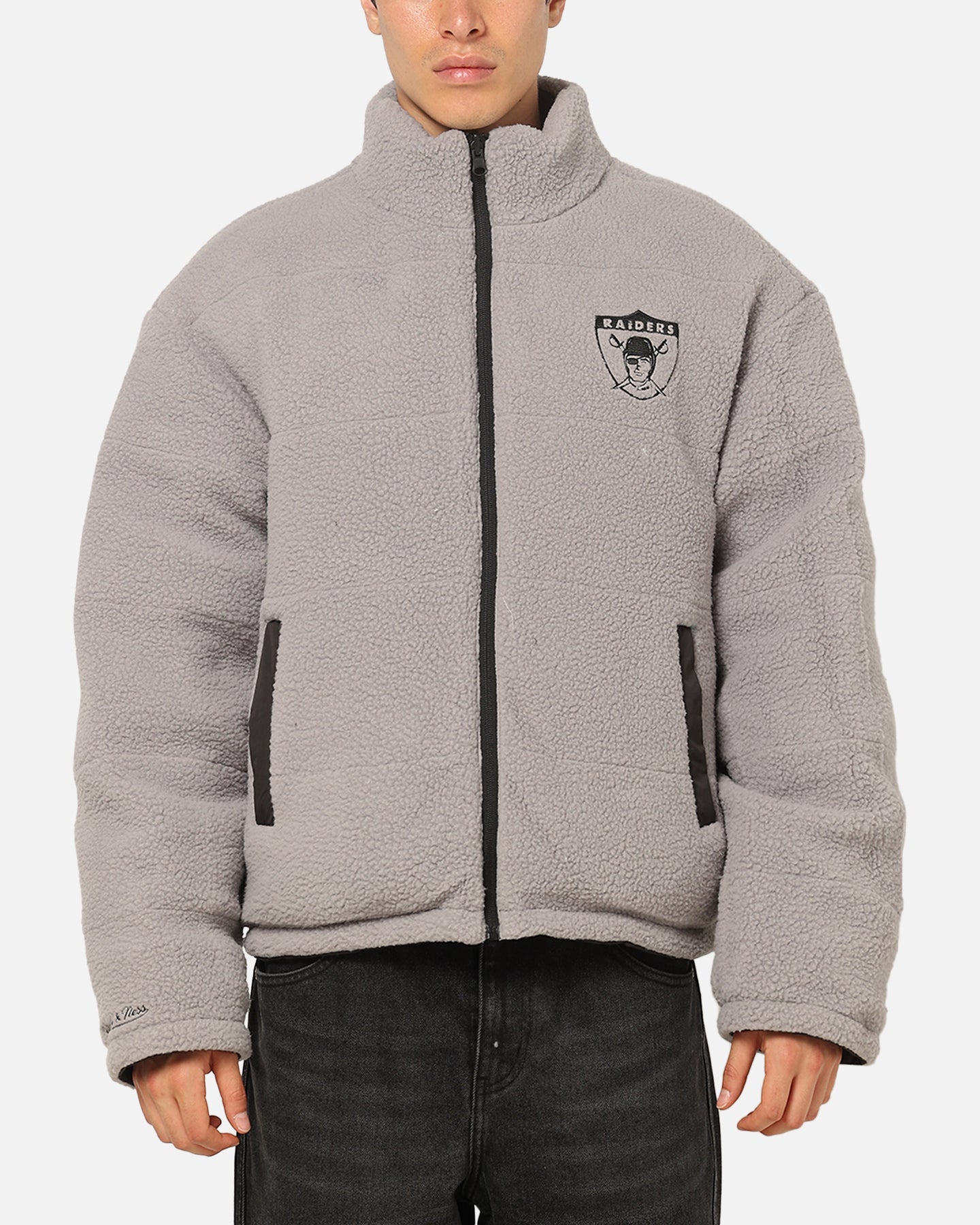 Mitchell & Ness Las Vegas Raiders Reversible Puffer Jacket Black