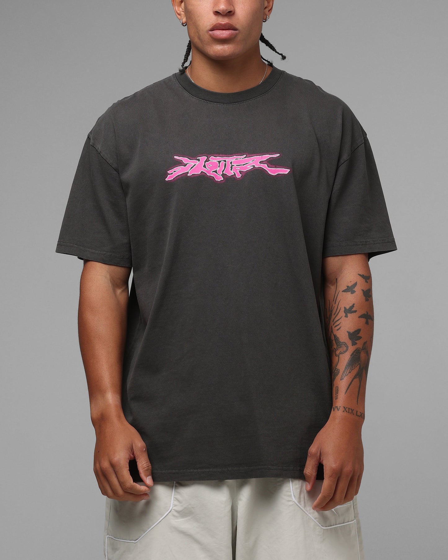 Loiter Cyber Logo T-Shirt Vintage Black