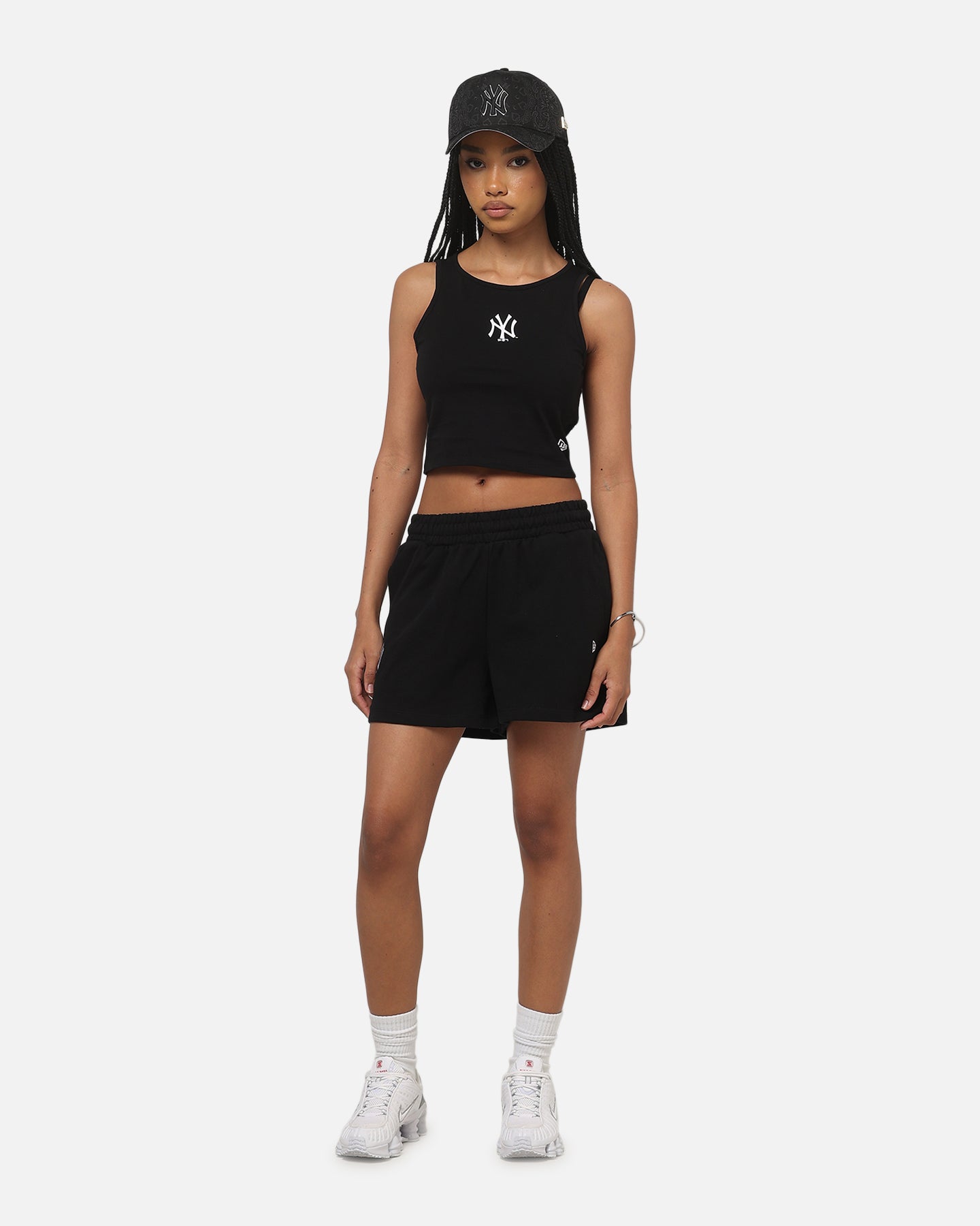 New Era Women's New York Yankees Crop Tank Black
