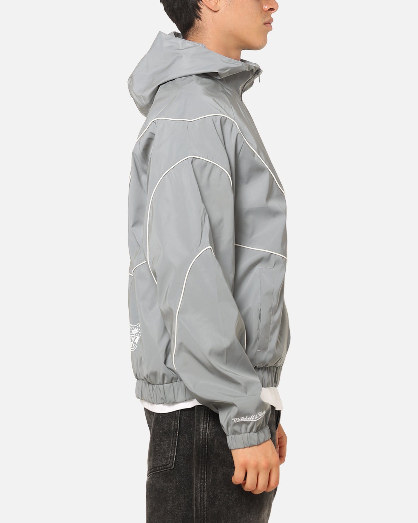 Mitchell & Ness Las Vegas Raiders Nylon Tracksuit Jacket Grey