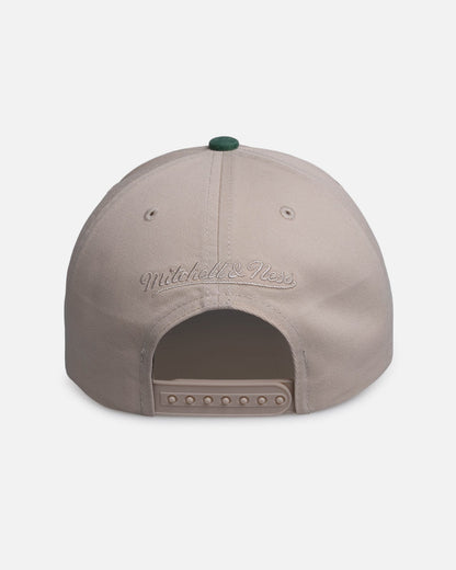 Mitchell & Ness Philadelphia Eagles 'Super Bowl Champions Origin' Deadstock Snapback Ivory