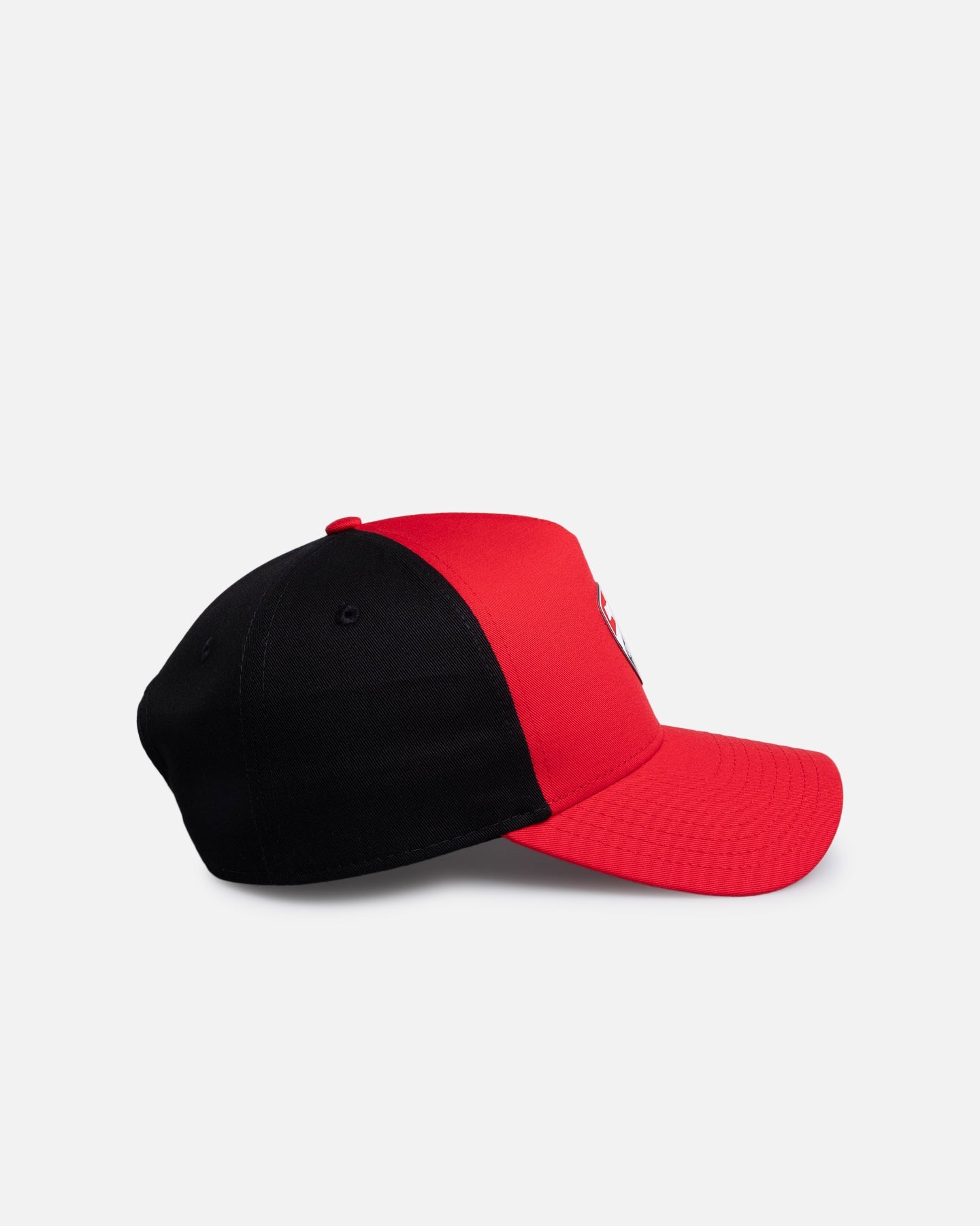 New Era Ducati Corse 9FORTY E-Frame Trucker Snapback Red