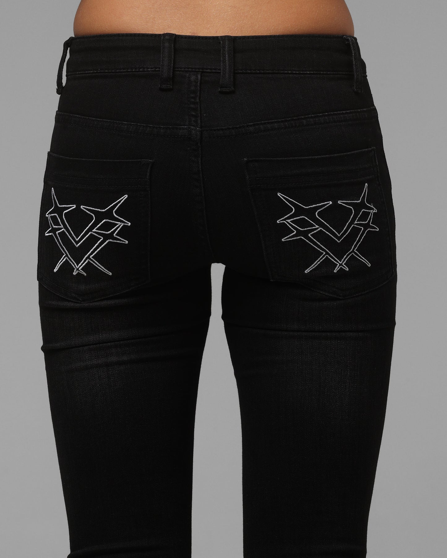 Loiter Women's Shibuya Low Rise Jeans Washed Black Denim