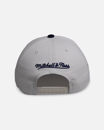 Mitchell & Ness Chicago Bears 'Super Bowl Champions Origin' Deadstock Snapback White