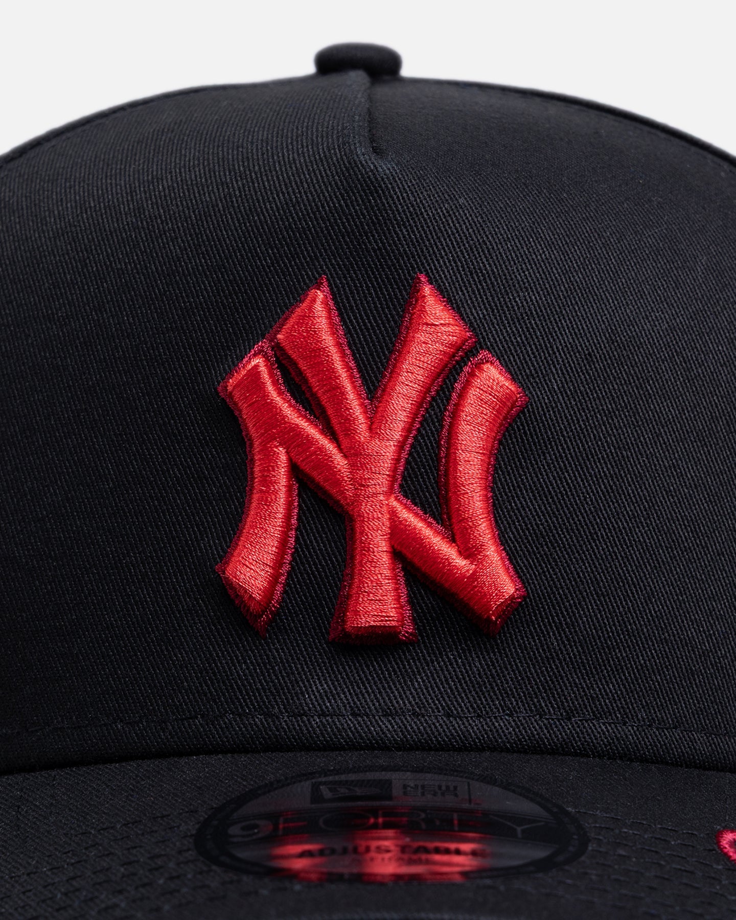 New Era New York Yankees 'Certified Lover Boy' 9FORTY A-Frame Snapback Black/Cardinal