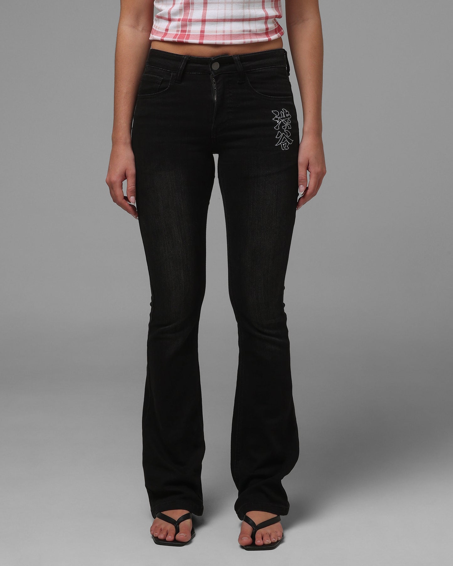 Loiter Women's Shibuya Low Rise Jeans Washed Black Denim