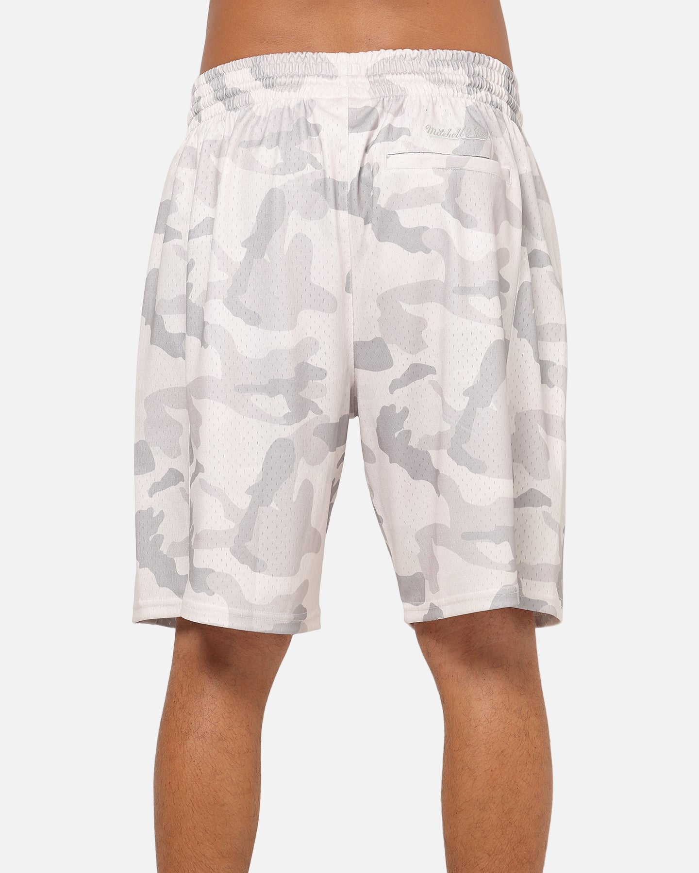 Mitchell & Ness Los Angeles Lakers Snow Camo Authentic Mesh Shorts White