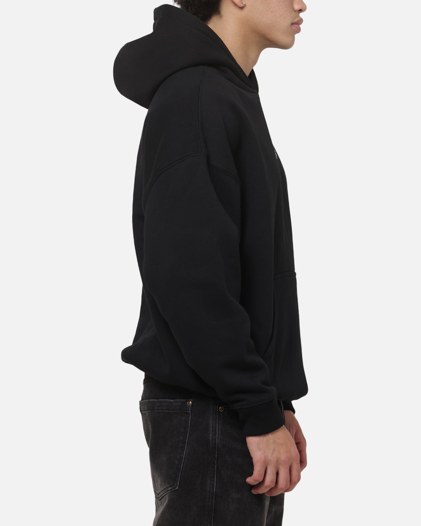 Carre Orbit Hoodie Solid Black