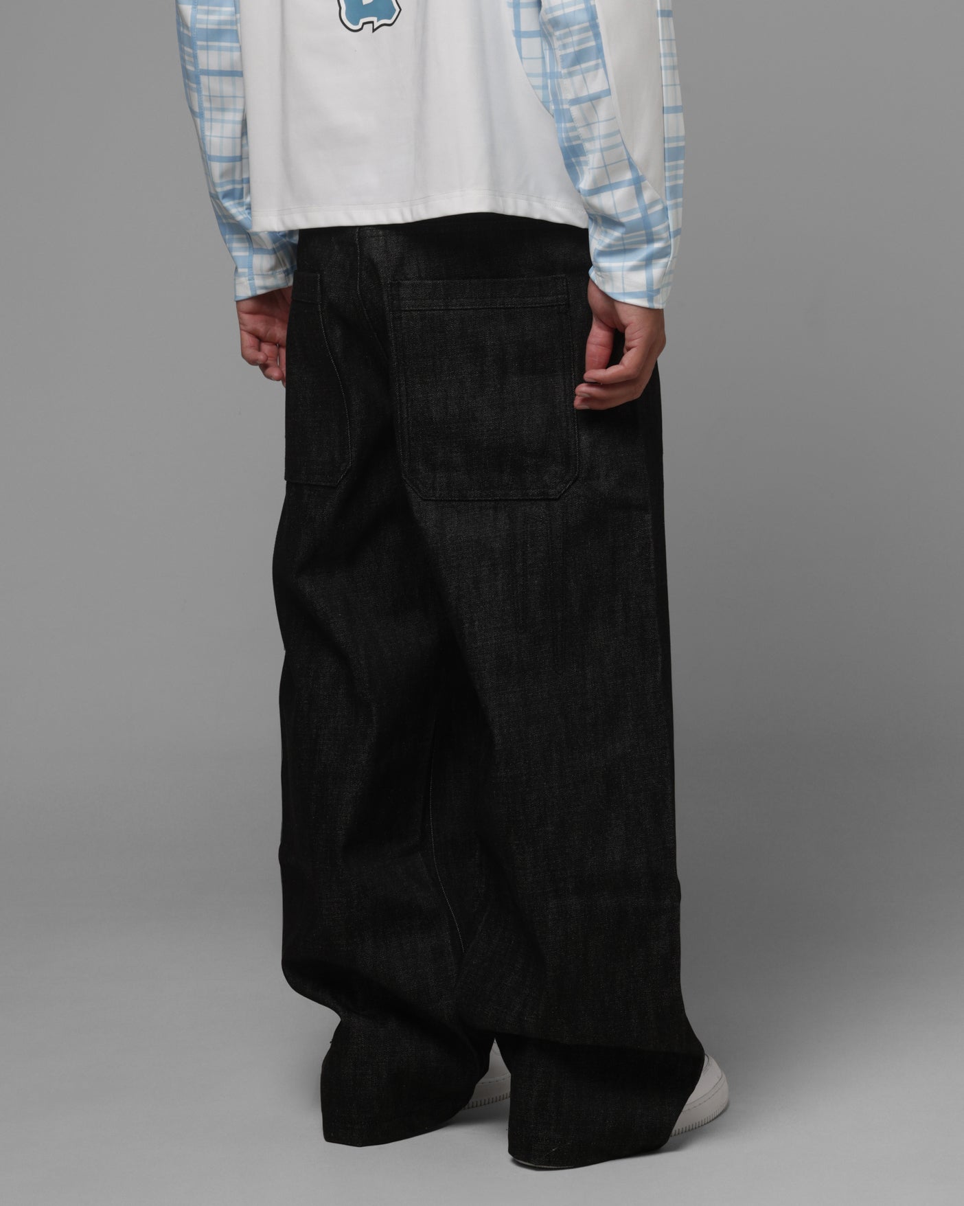 Loiter Star Born Selvedge Denim Jeans Black