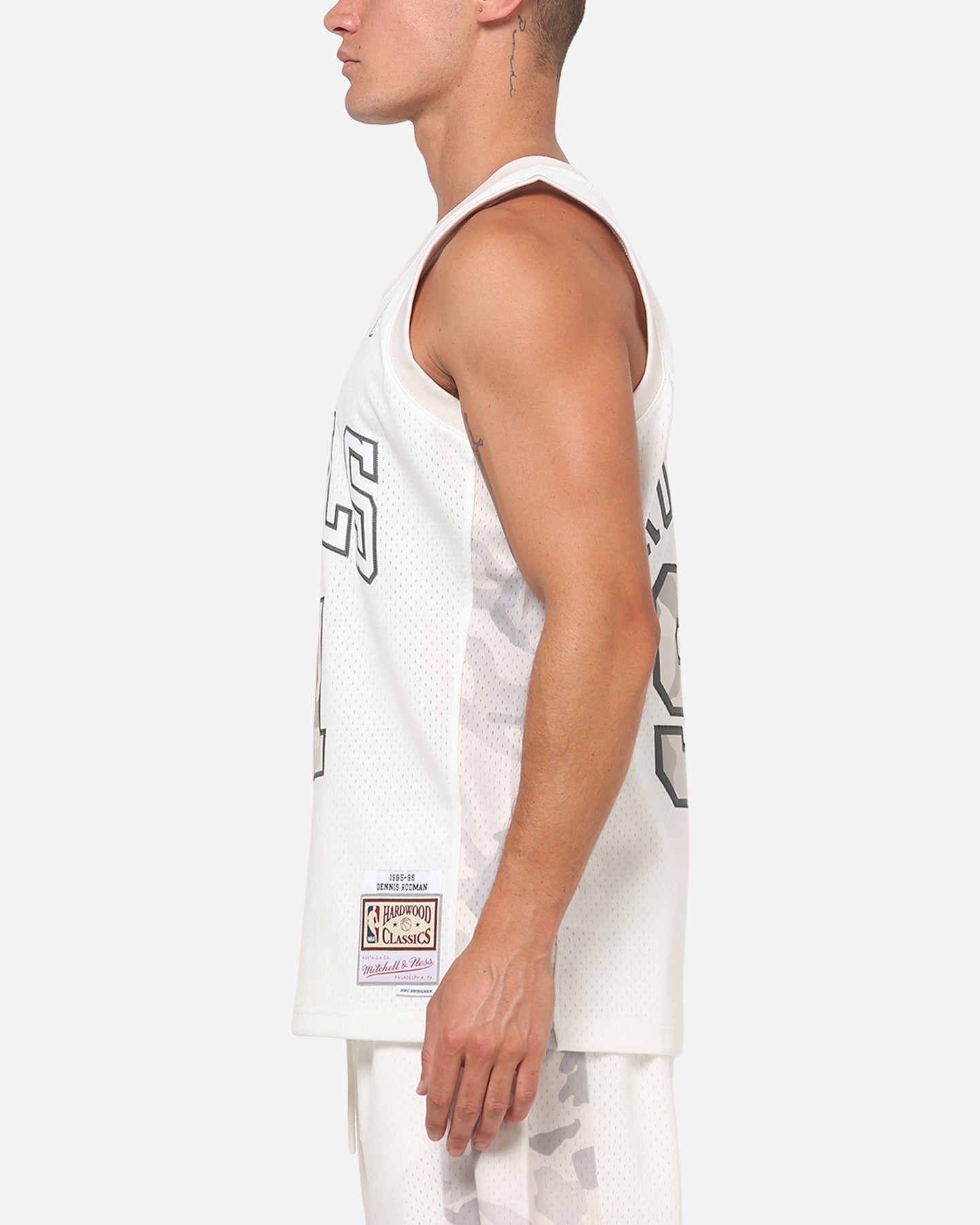 Mitchell & Ness Chicago Bulls Dennis Rodman #91 Snow Camo Energy Swingman Jersey Vintage White